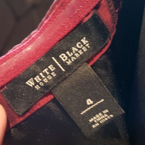 Deep red embroidered strapless dress - Picture 4 of 5